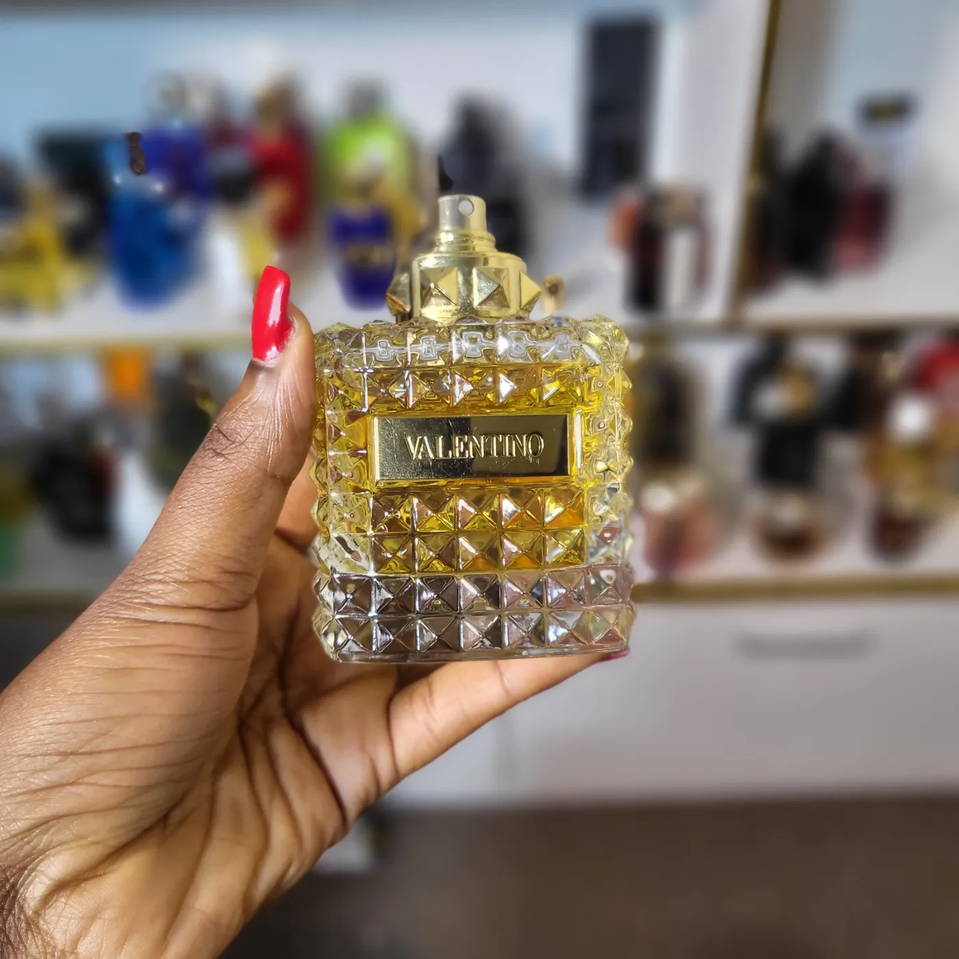 Valentino Donna Born in Roma Yellow Dream — photo 1 of 1