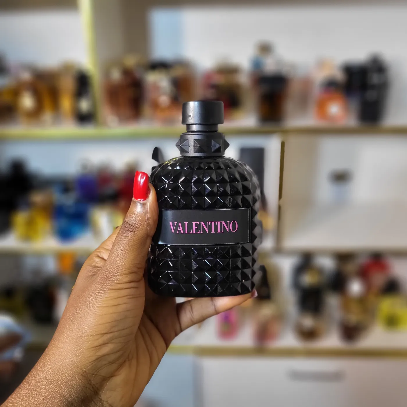 Valentino Uomo Born in Roma Eau de Toilette bottle